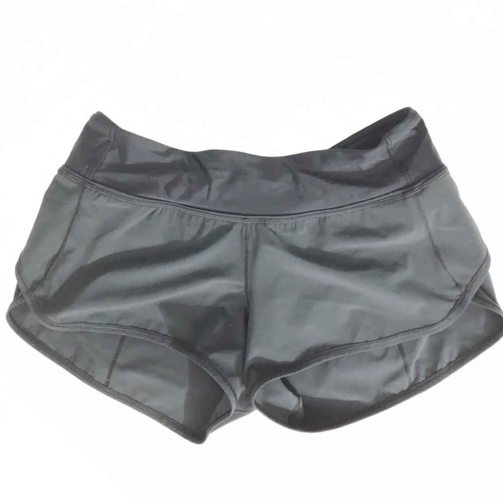 LULULEMON NWOT RUNNING SHORT